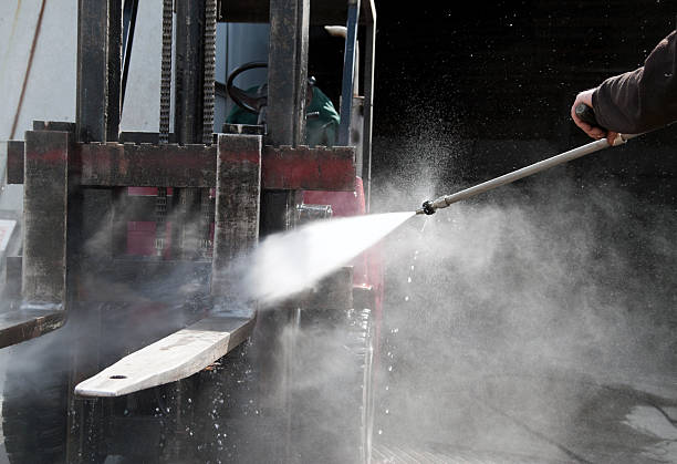 Best Driveway Pressure Washing  in Woodlawn Beach, FL